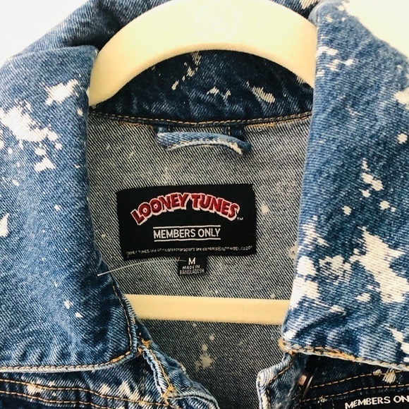 Members Only Looney Tunes Jean Jacket NWT - Picture 5 of 16